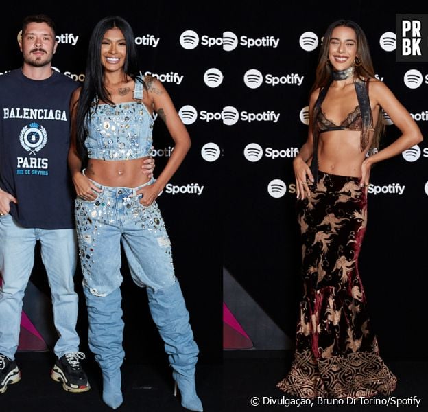 Para a Festa Spotify, Pocah apostou em look all jeans e Marina Sena usou sutiã rendado com saia estampada