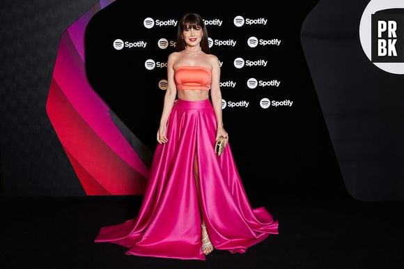 Paula Fernandes homenageou look icônico de Taylor Swift na Festa Spotify