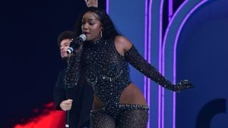 Microfone de Iza falha, influencer é barrado e mais momentos do TikTok Awards 2023!