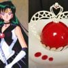 A sobremesa da "Sailor Plutão" tem a mesma decoração do bastão da personagem