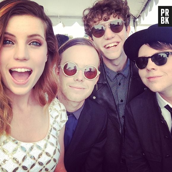 Os integrantes da banda Echosmith estão sempre conectados nas redes sociais