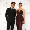 Junto com Amanda Righetti, do seriado “The Mentalist", Cauã Reymond anunciou o vencedor da categoria “Programas Sem Roteiros Pré-Definido”