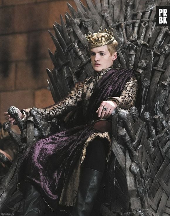 Jack Gleeson, que interpreta o rei Joffrey em "Game of Thrones", não se acostumou com a fama e pode deixar de atuar: "Eu tenho 21 anos, então é difícil decidir qual é o curso que a vida irá levar"