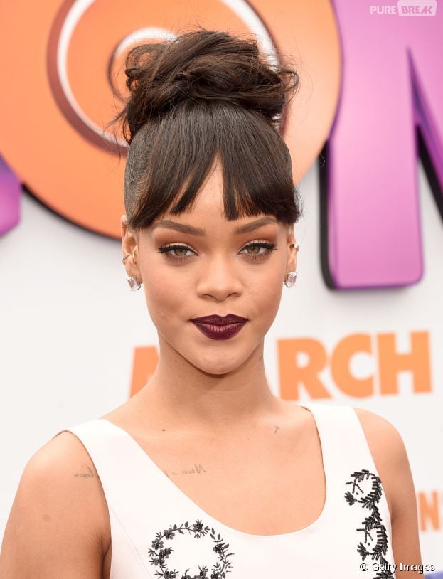 Rihanna e oito curiosidades para deixar todo mundo ansioso para o "R8"!