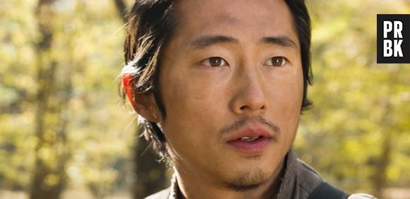 Glenn carrega uma expressão de quem amadureceu junto com "The Walking Dead"