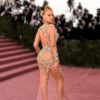 Beyoncé chamou a atenção de todo mundo com vestido transparente no MET Gala 2015