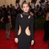 Miley Cyrus de pretinho básico no MET Gala 2015