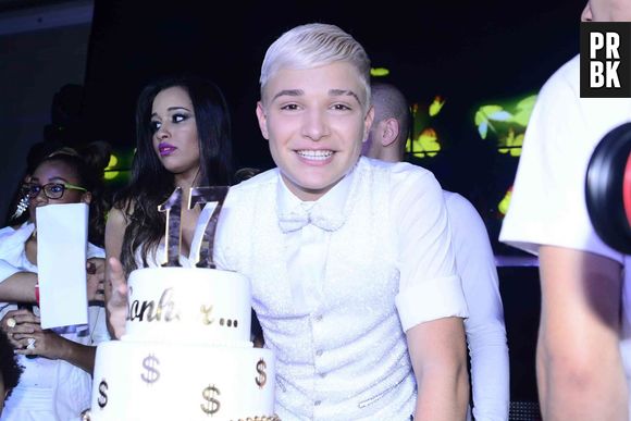MC Gui comemorou seus 17 anos em uma festa branca incrível!
