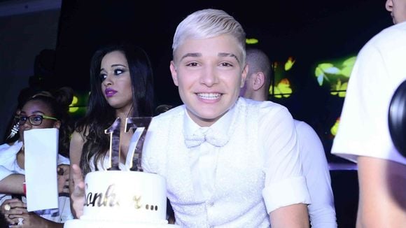 MC Gui comemora aniversário com Rafaella Santos, irmã de Neymar Jr. e suposto affair do cantor