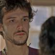  Pedro (Jayme Matarazzo) implora para que Ta&iacute;s (Maria Flor) n&atilde;o o abandone em "Sete Vidas" 