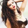  Selena Gomez esbanjando beleza em foto para ensaio fotográfico! 