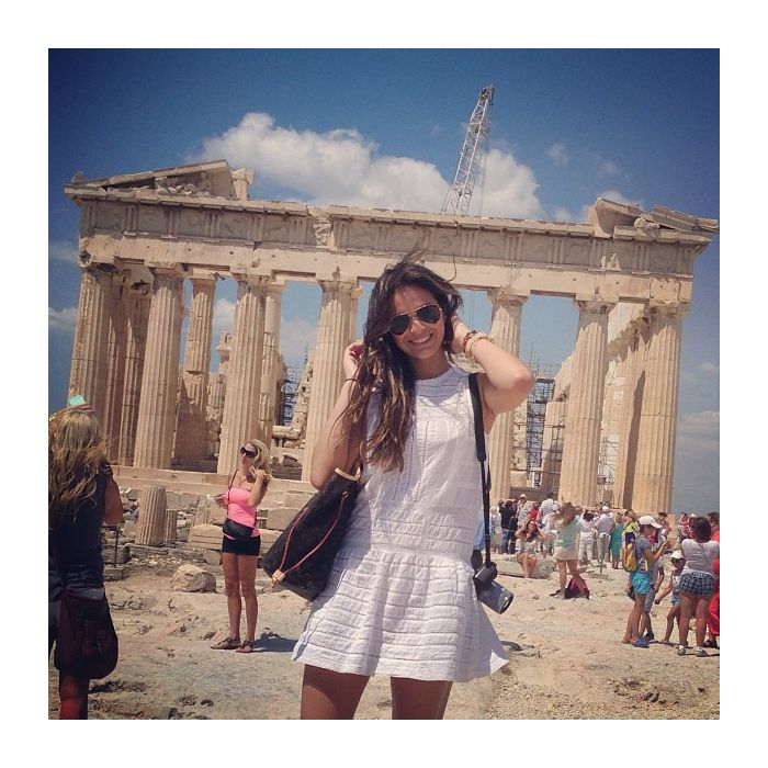 Em julho, Bruna Marquezine fez um cruzeiro para a Europa e deu uma paradinha na Grécia, um dos lugares mais míticos e exóticos para se viajar