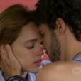  Na reta final de "Sete Vidas", J&uacute;lia (Isabelle Drummond) e Pedro (Jayme Matarazzo) se beijam! 