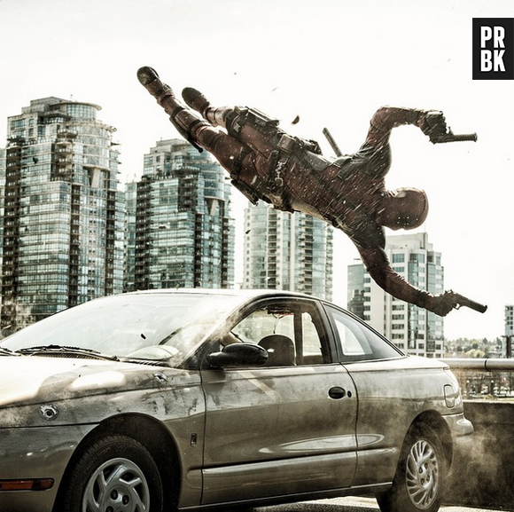 Ryan Reynolds, de "Deadpool", posta nova foto do personagem em sua conta no Instagram!