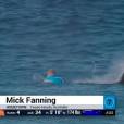 Mick Fanning passou por maus bocados ao se deparar com um tubarão em plena bateria do Campeonato Mundial de Surf (WSL)