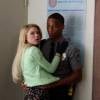 Em "Faking It", Lauren (Bailey De Young) e Theo (Keith Powers) vão ficar novamente