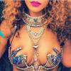 Rihanna mostrou sua fantasia sexy para o Carnaval de Barbados