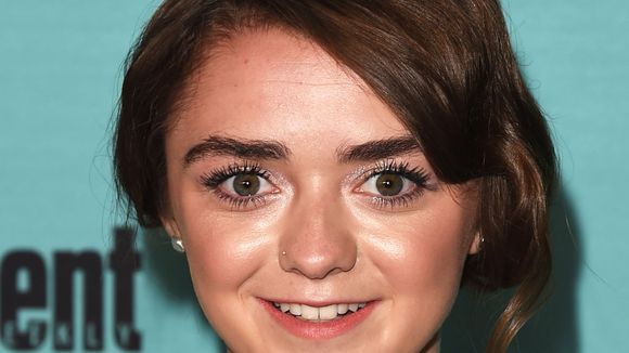Maisie Williams, a Arya de "Game of Thrones", comenta cena de sexo em novo filme: "Desconfortável"