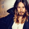 Jared Leto já ganhou uma orelha humana! Pois é, tem louco para tudo
