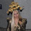 Lady Gaga é estranha, mas nada supera o presente que ela ganhou na Austrália: um vibrador