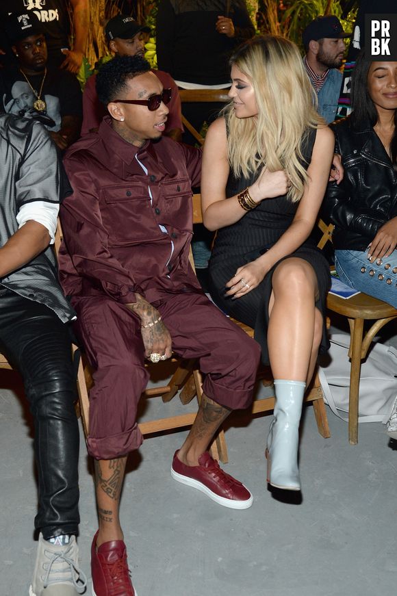 Kylie Jenner e Tyga podem estar noivos, segundo vídeo no Snapchat