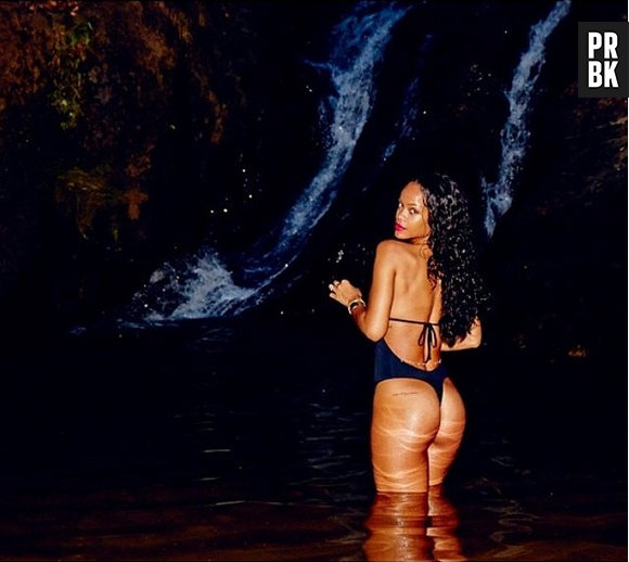Rihanna publicou fotos sensuais para divulgar chegada no Brasil!