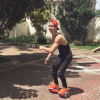 Biel já até arrisca algumas manobras no hoverboard!