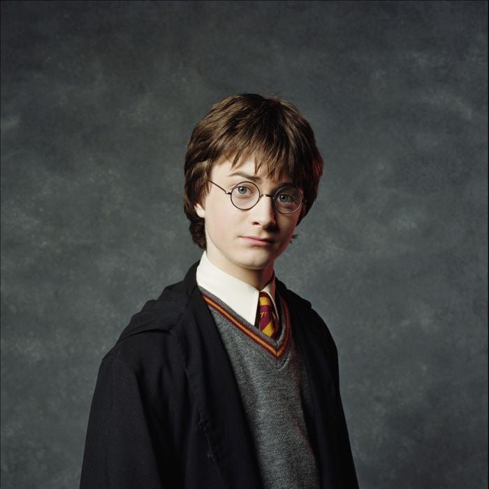 Tá aí uma fantasia super fácil de arrumar: o Harry (Daniel Radcliffe), de &quot;Harry Potter&quot;