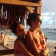 Thaila Ayala e Isis Valverde aproveitaram os dias de sol no paraíso caribenho de St. Barth