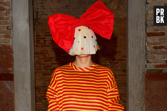 Sia lança "Bird Set Free", música inédita confirmada no álbum "This Is Acting". Ouça aqui!