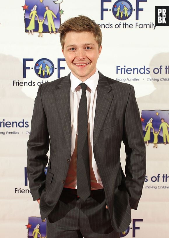 Sterling Knight fez parte do elenco fixo de "Melissa & Joey"