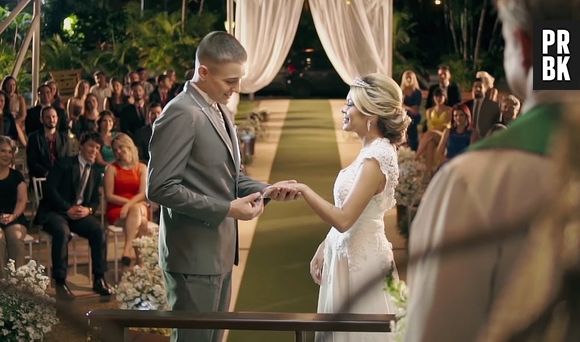 MC Gui aparece todo fofo no clipe de "Cinderela"