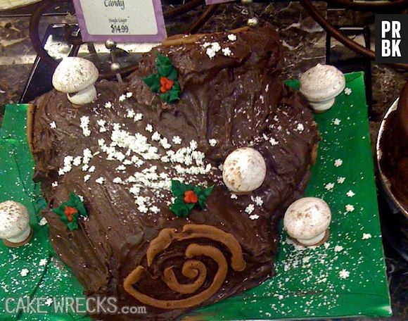 Aqui temos o trenó do Papai Noel depois de ter sido atingido por um meteoro