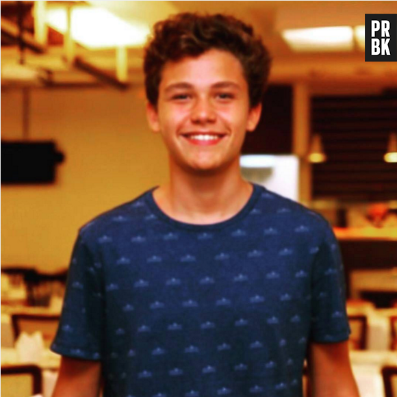 Gabriel Kaufmann, o Artur de "Malhação", manda muito bem no colégio e tira boas notas!