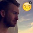 Calvin Harris está sempre postando uma foto sem camisa no Snapchat e também faz um vídeos divertidos