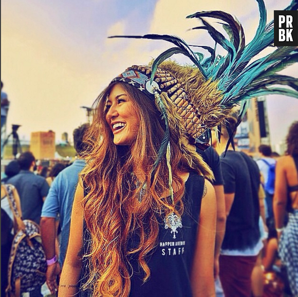 Vanessa Aud arrasa com fantasia do Carnaval!