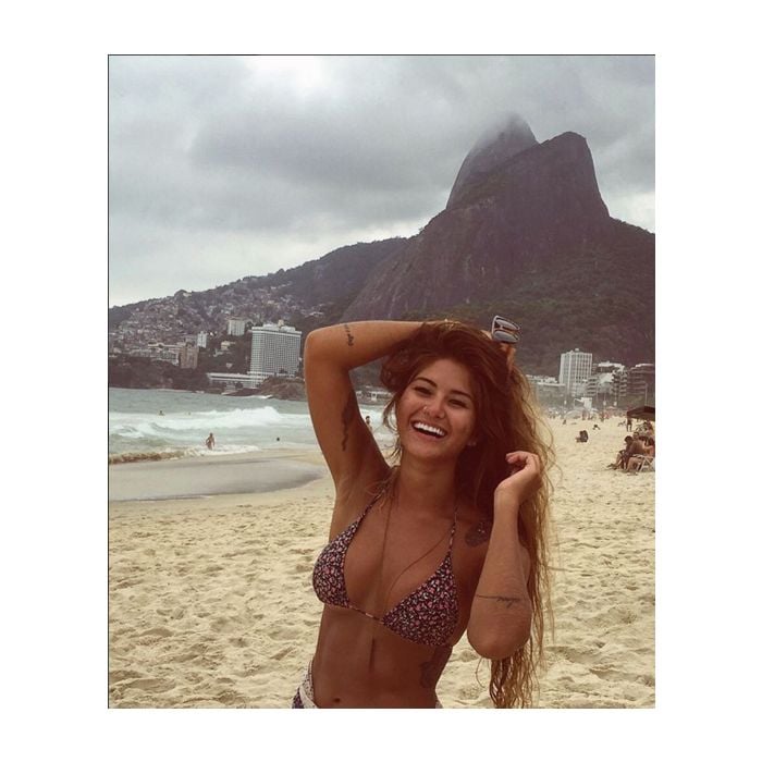 Vanessa Aud adora uma praia e vive publicando fotos no Instagram