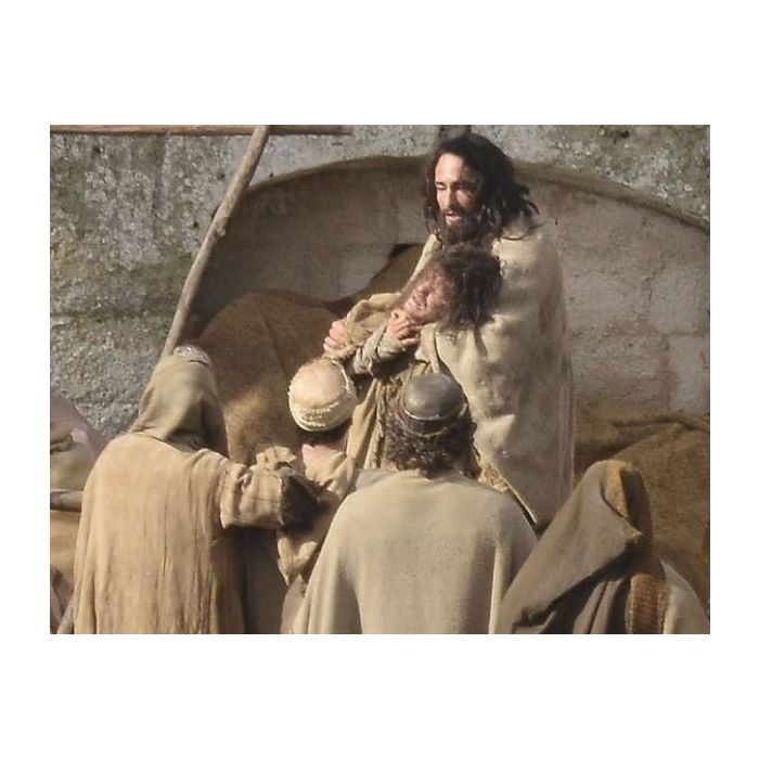 Rodrigo Santoro como Jesus Cristo em cenas de &quot;Ben-Hur&quot;. Ator se consagrou no mercado internacional, e comemora participação em novela brasileira!