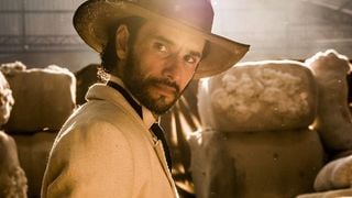 Rodrigo Santoro, da novela "Velho Chico", comemora retorno à TV: "Estava sentindo falta!"