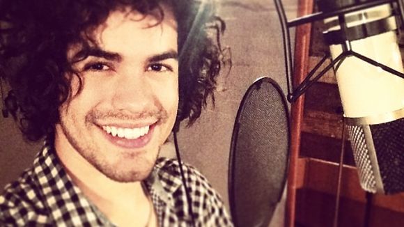 Sam Alves revela com vídeo no Instagram a data oficial de seu primeiro CD