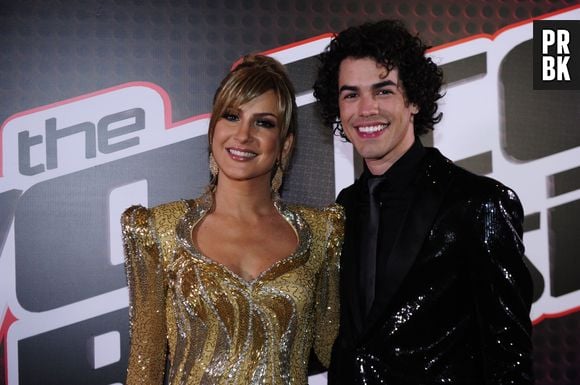 Sam Alves e sua mentora Claudia Leitte em "The Voice Brasil"