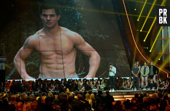 No MTV Movie Awards em 2013, Taylor Lautner marca presença