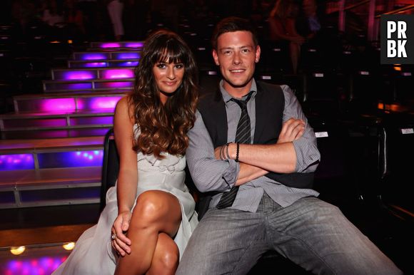 Três anos após a morte de Cory Monteith, Lea Michele faz nova tatto em homenagem ao falecido ex