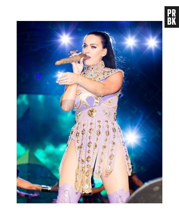 Katy Perry já desafinou tanto nessa vida, que a gente não encontrou palavra melhor para defini-la