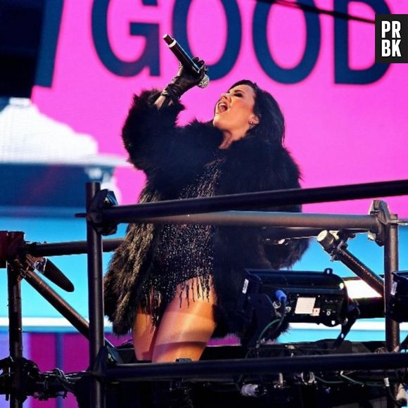 Gostando ou não, precisamos admitir que Demi Lovato é só voz! E que voz, hein?