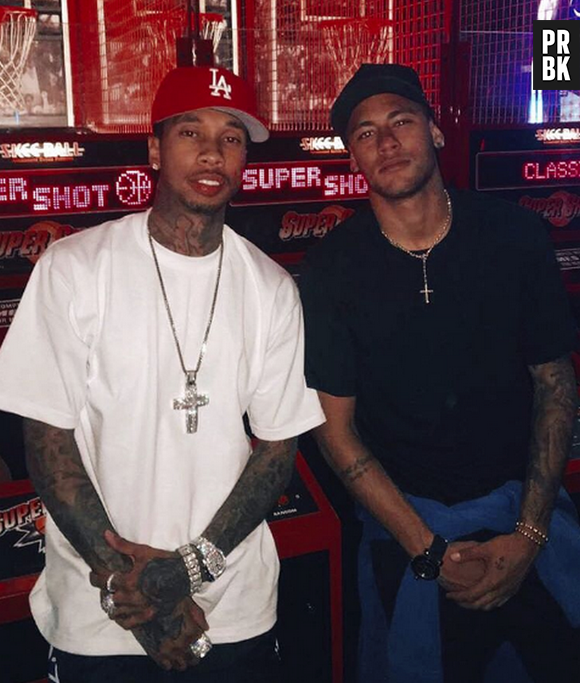 Neymar Jr. e Tyga, rapper ex-namorado de Kylie Jenner, posam juntos nos EUA