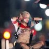 Margot Robbie vive comentando que se tornou super fã da personagem Arlequina, que ela interpreta em "Esquadrão Suicida"