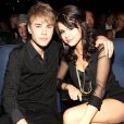 Selena Gomez explica porque namoro com Justin Bieber não deu certo