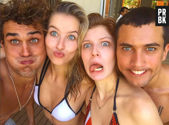 De "Malhação", elenco faz caras e bocas para selfie