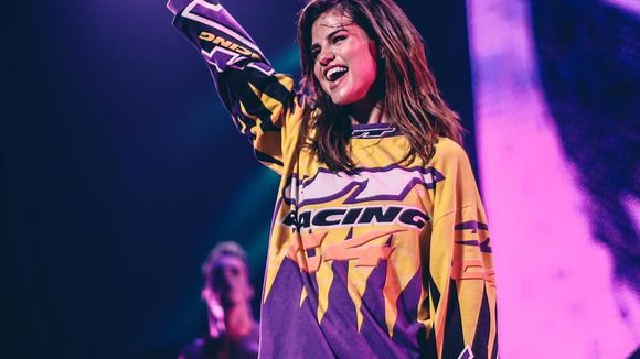 Selena Gomez cancela shows da "Revival Tour" no Brasil e pode ser substituída em festival!